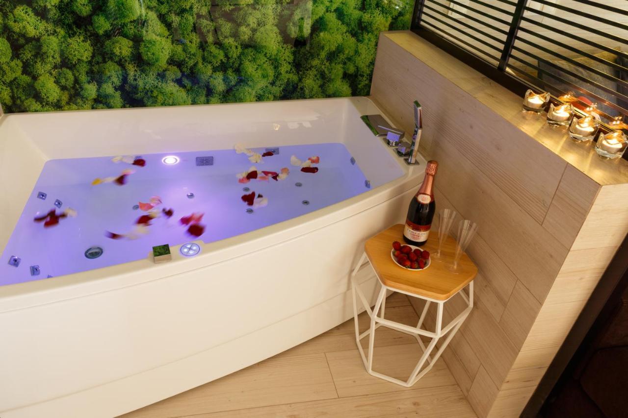 Luxury Apartments «Love Story» Ivano-Frankivszk Kültér fotó